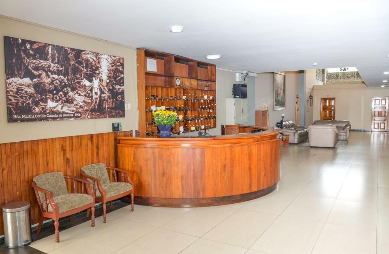 Hotel Olimpico En Quevedo エクステリア 写真